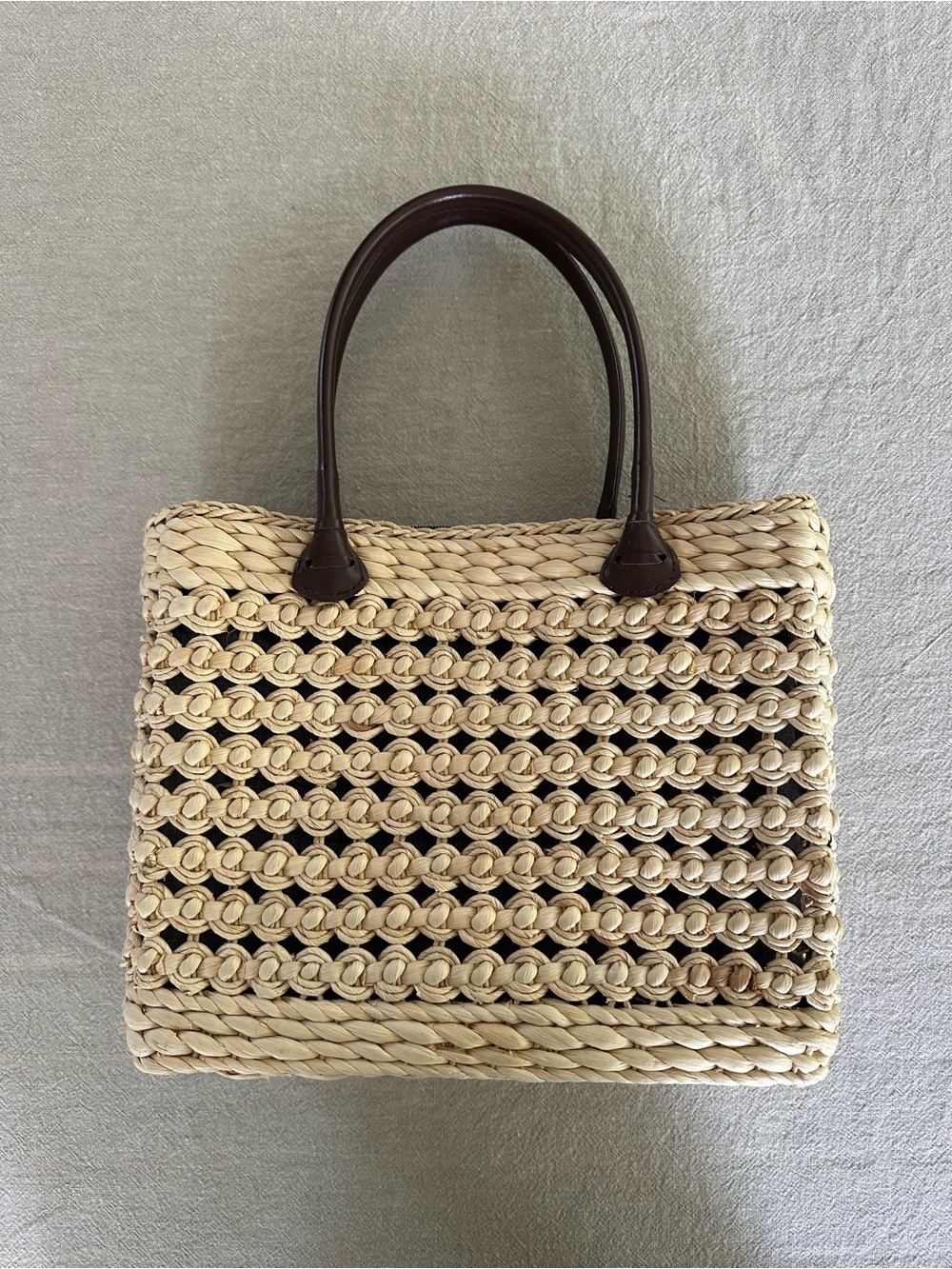 Faded Glory Woven Straw Handbag with Dark Brown Handles